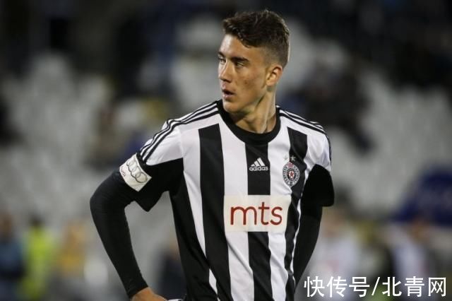 他已经拿下 他已经拿下