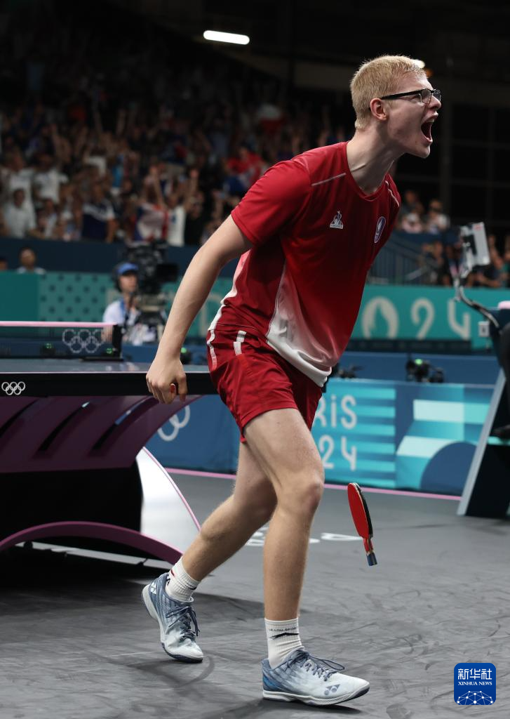 特与乌兹别 特与乌兹别