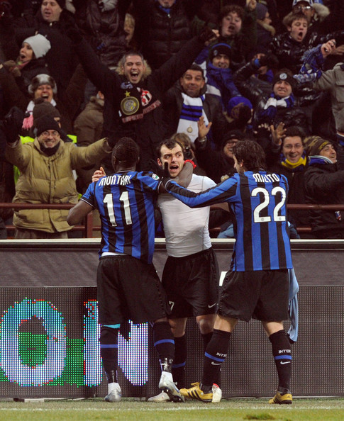 盲目远行更 盲目远行更